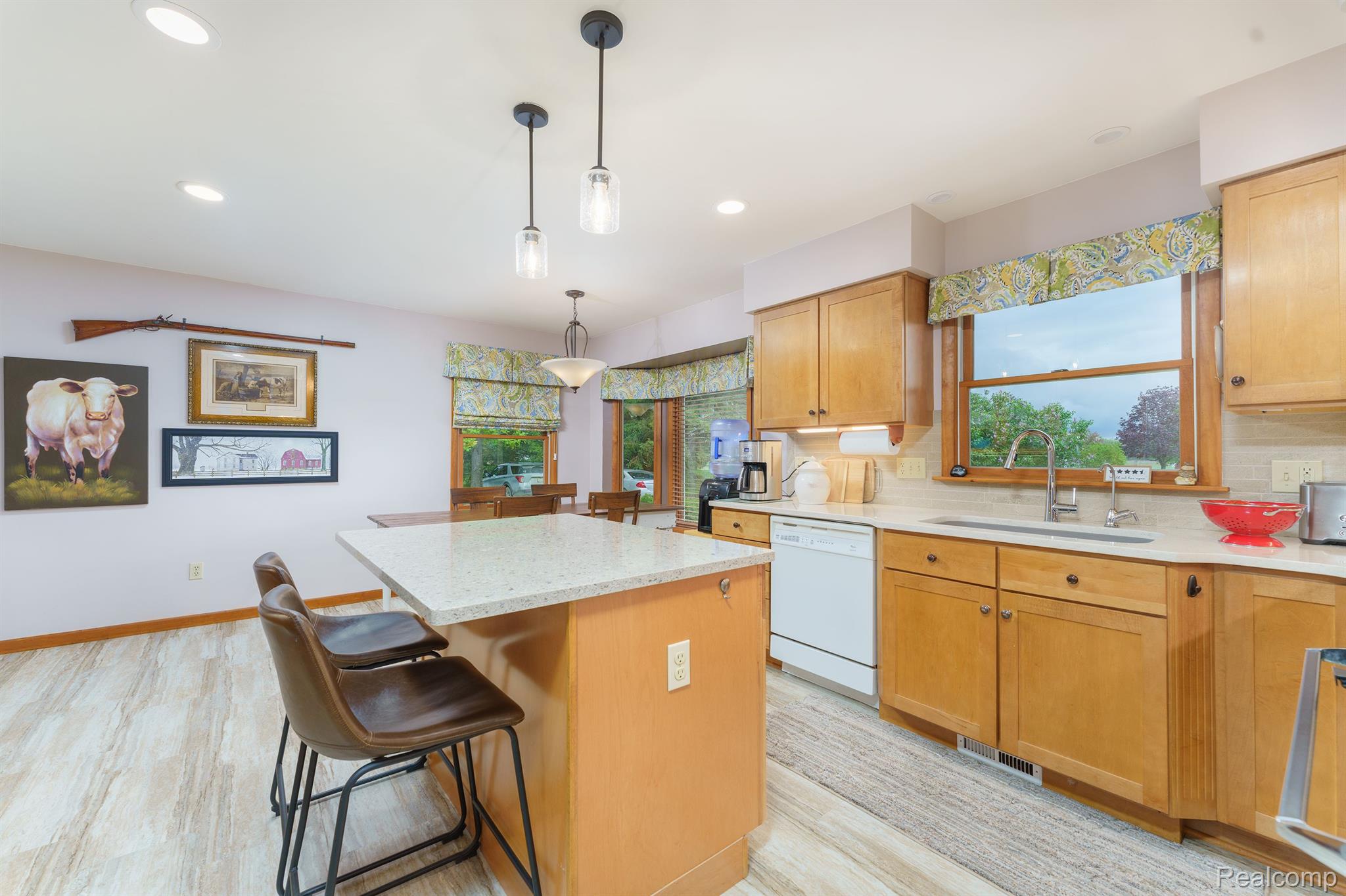 6841 Layton Road Fowlerville, MI 48836 - Photo 11 of 36 Gallery Image 11