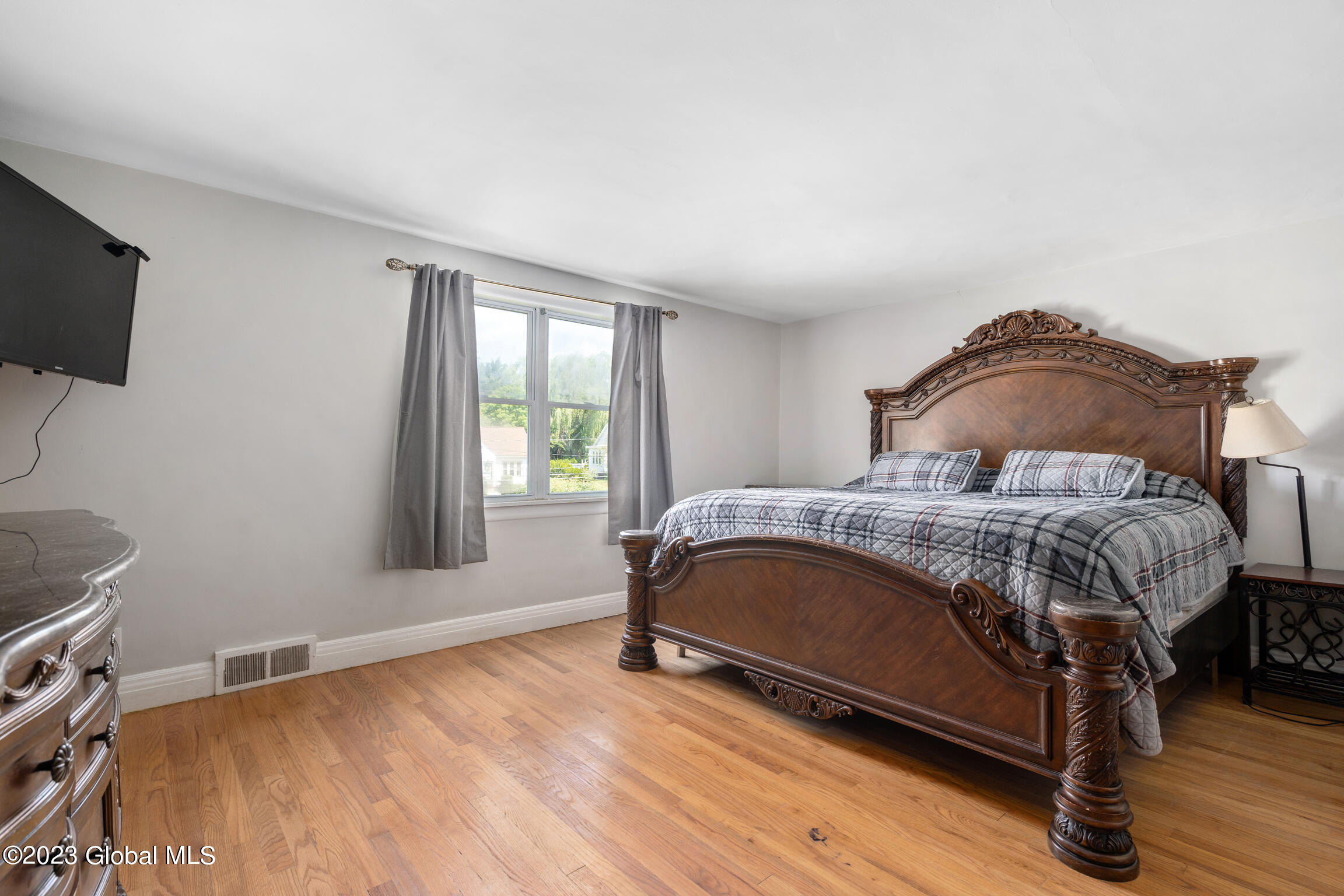 197 Northampton Road Amsterdam, NY 12010 - Photo 15 of 24 197 Northampton Rd-bedroom16