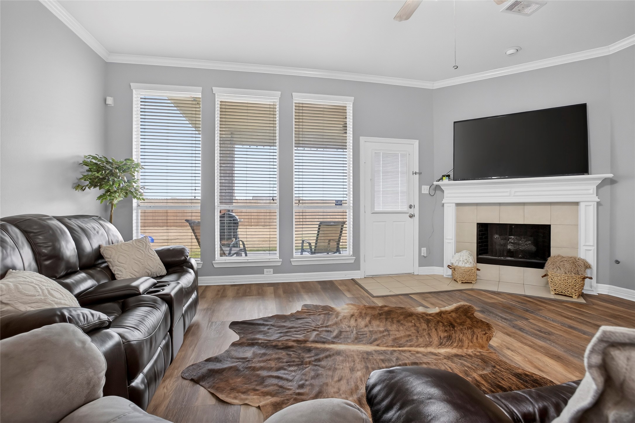 9702 Inwood Circle Baytown, TX 77523 - Photo 14 of 34