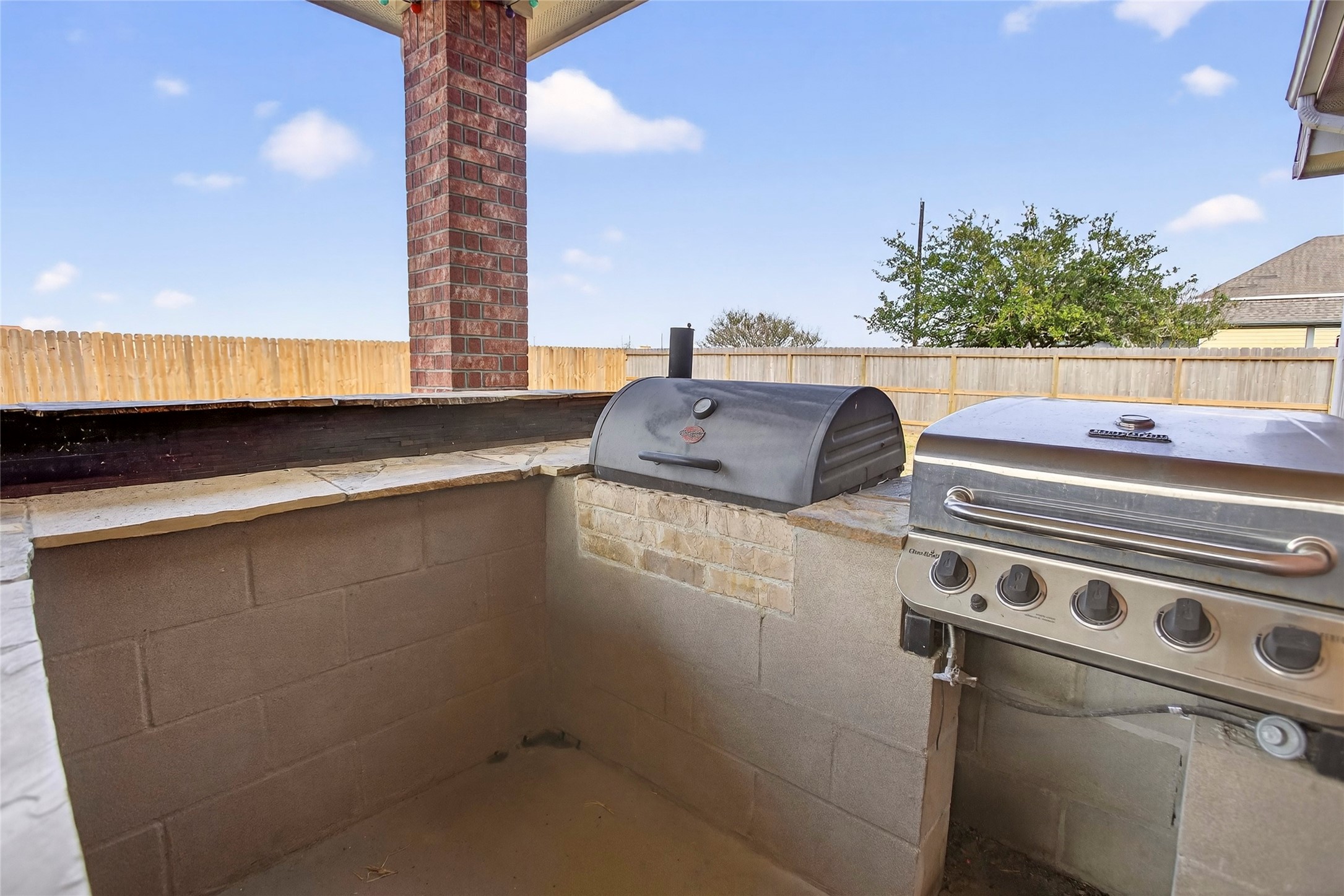 9702 Inwood Circle Baytown, TX 77523 - Photo 29 of 34