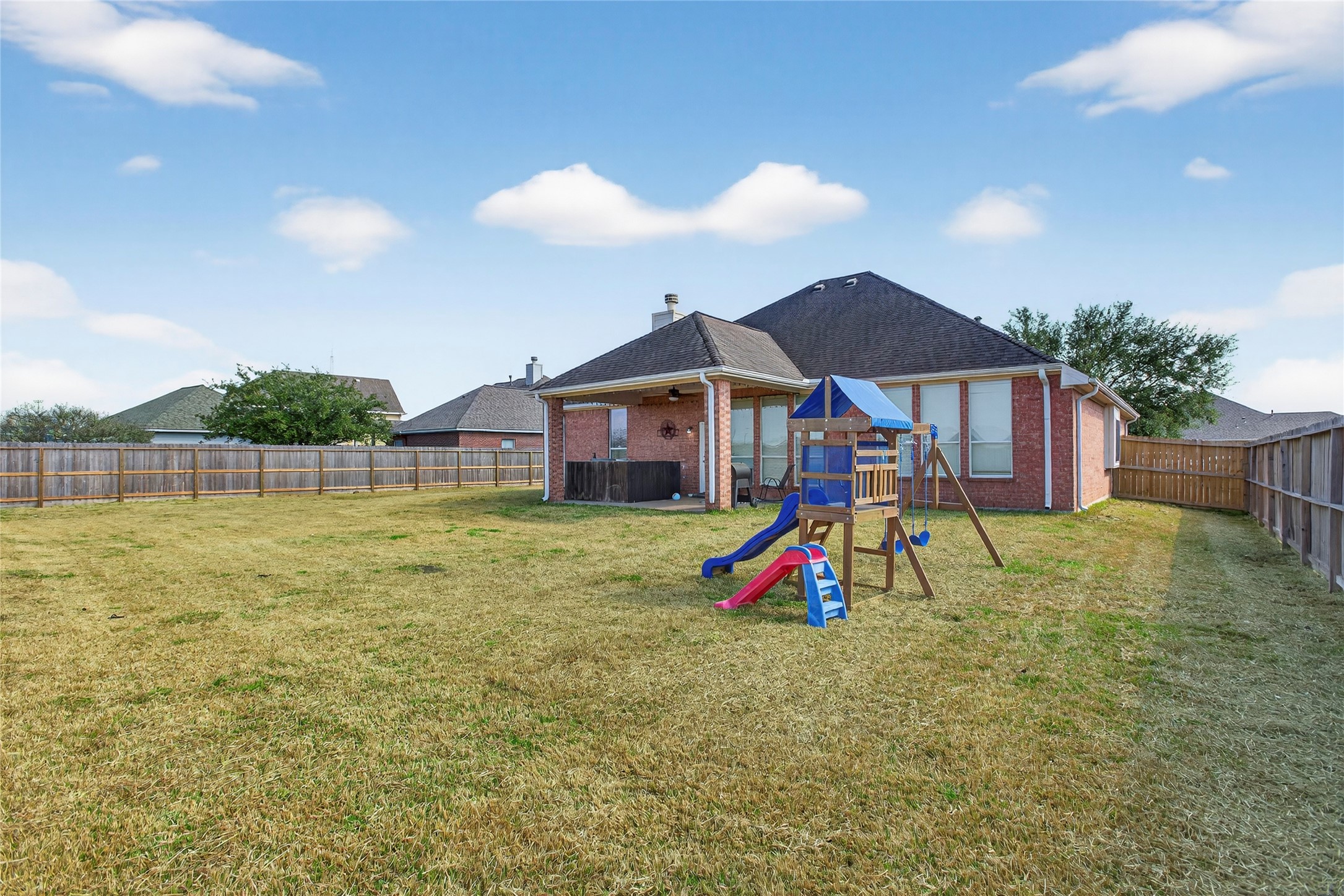 9702 Inwood Circle Baytown, TX 77523 - Photo 30 of 34