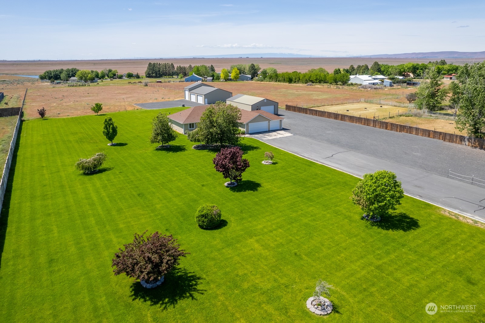 9374 Neppel Road Northeast Moses Lake, WA 98837 - Photo 18 of 38 Gallery Image 18