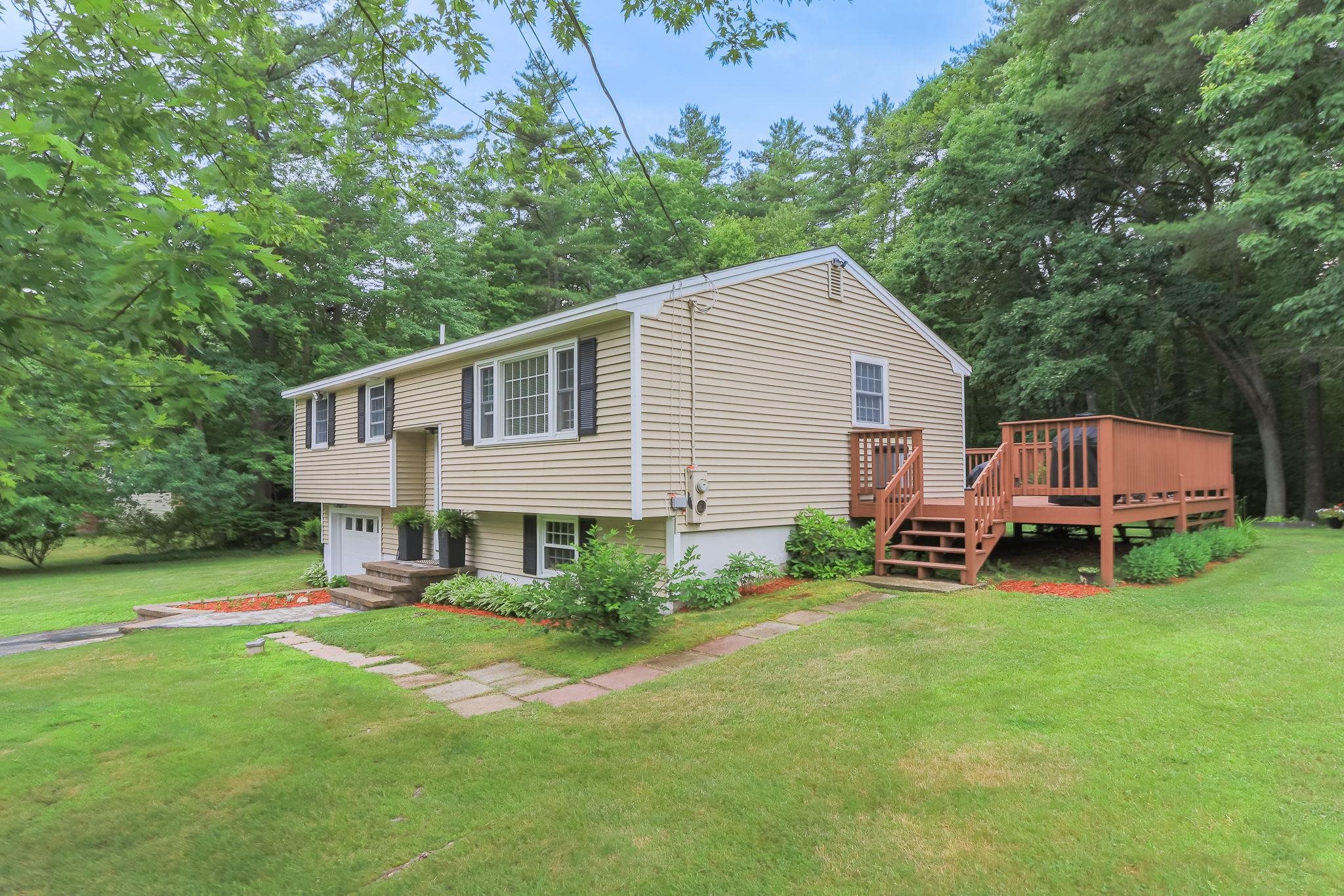 344 Wilsons Crossing Road Auburn, NH 03032 - Photo 4 of 45