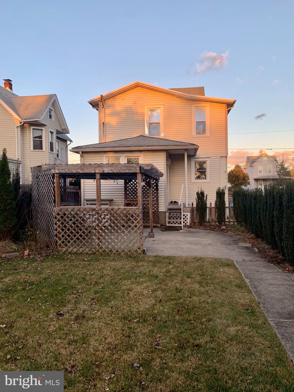 120 Lippincott Avenue Riverside, NJ 08075 - Photo 3 of 17