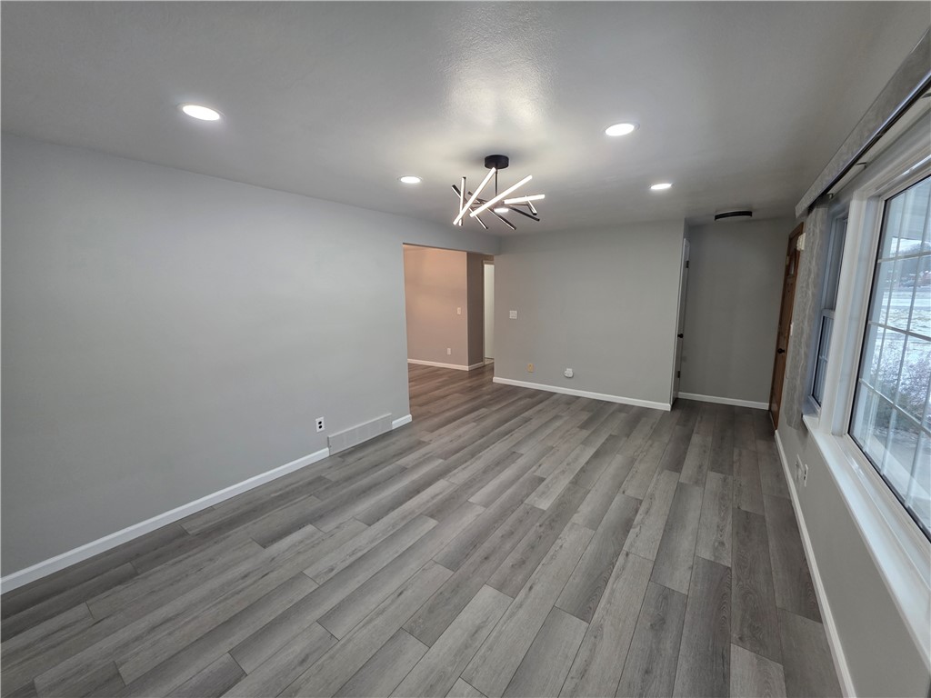 2938 Lyell Road Gates, NY 14606 - Photo 6 of 14