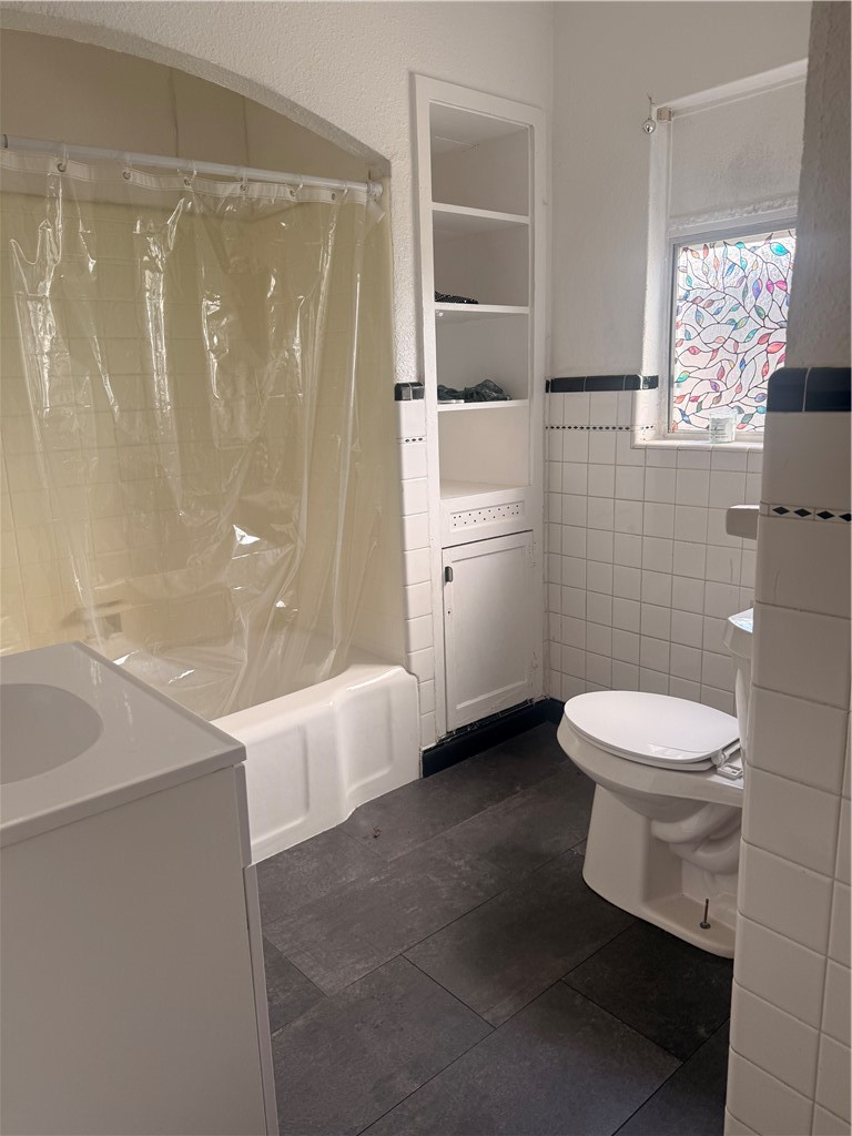 2107 16th Street, Unit 2 Corpus Christi, TX 78404 - Photo 5 of 7