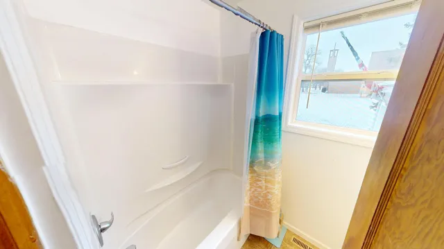 $115,000 | 304 North Secor Street, Bricelyn, MN 56014