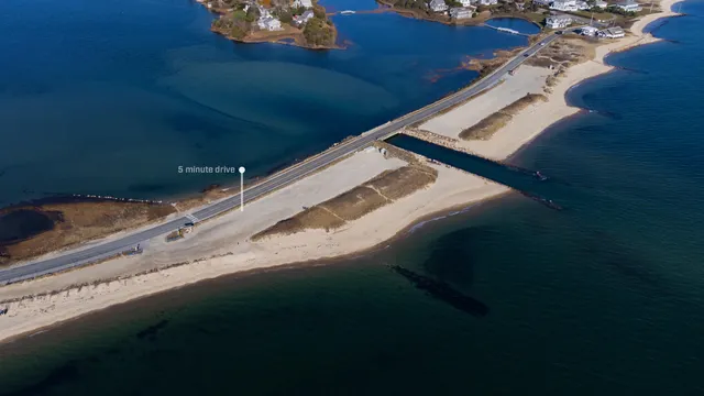 a view of an outdoor space