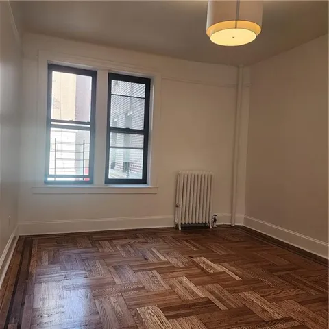 $339,000 | 590 Parkside Avenue, Unit 2CE | Prospect Lefferts Gardens