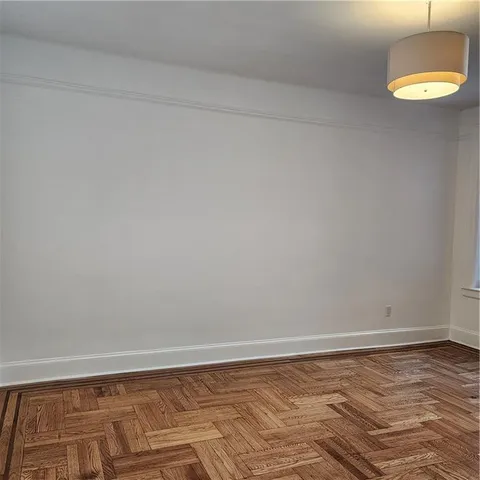 $339,000 | 590 Parkside Avenue, Unit 2CE | Prospect Lefferts Gardens