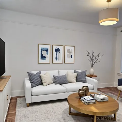 $339,000 | 590 Parkside Avenue, Unit 2CE | Prospect Lefferts Gardens