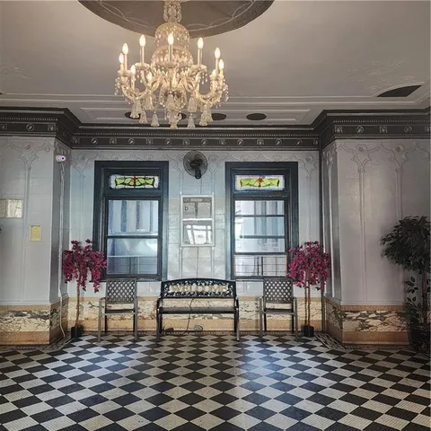 $339,000 | 590 Parkside Avenue, Unit 2CE | Prospect Lefferts Gardens