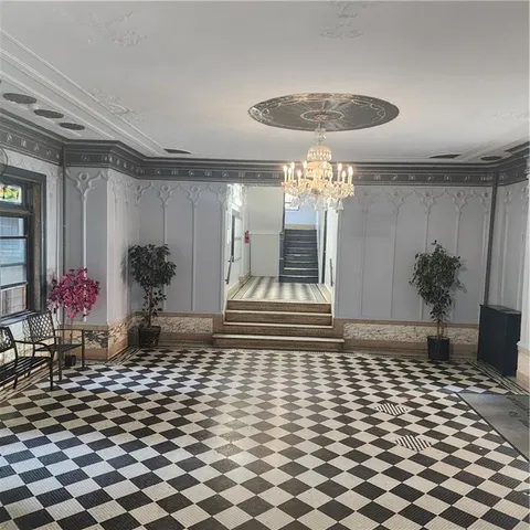 $339,000 | 590 Parkside Avenue, Unit 2CE | Prospect Lefferts Gardens