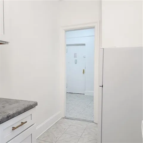 $339,000 | 590 Parkside Avenue, Unit 2CE | Prospect Lefferts Gardens