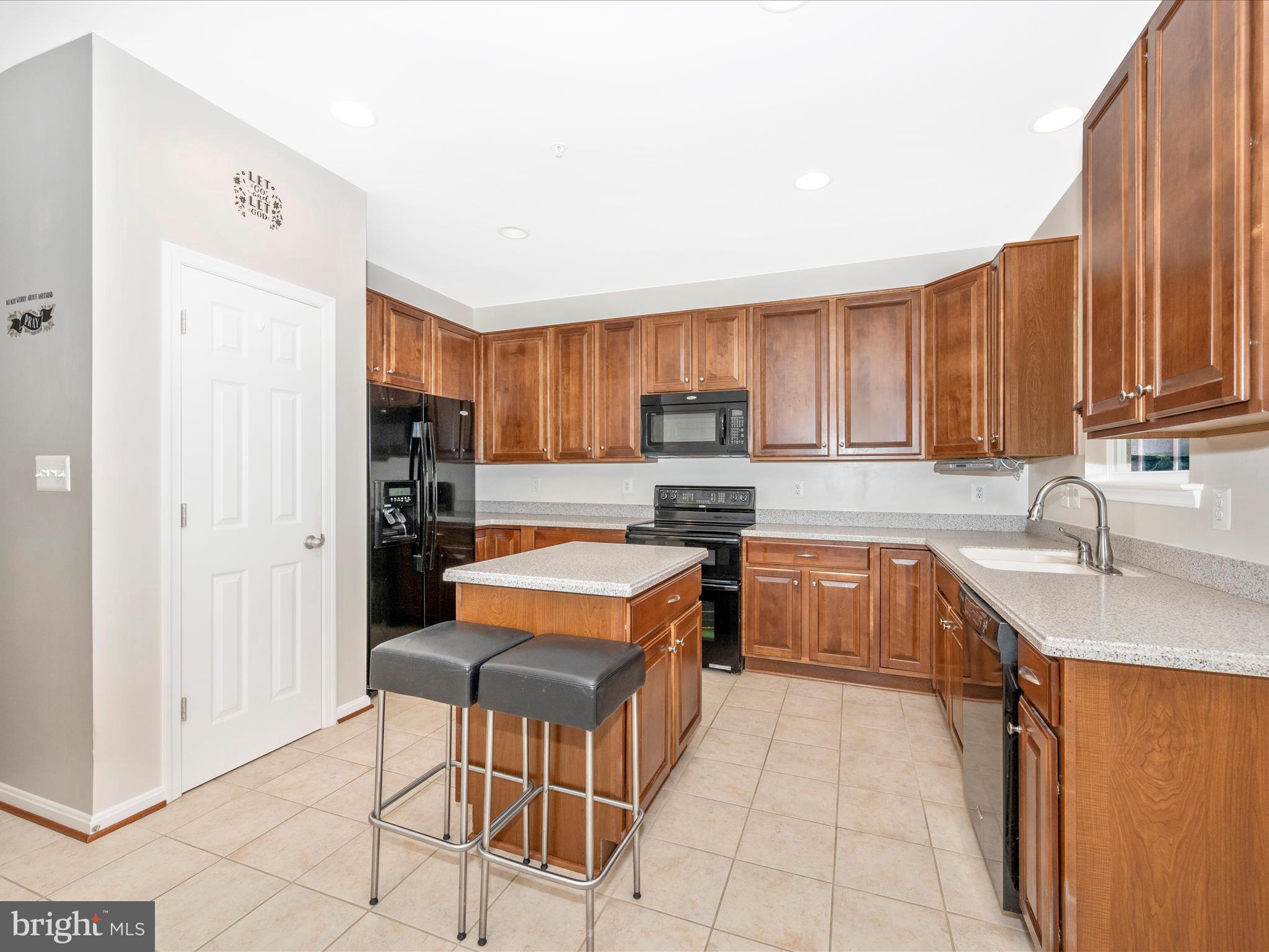 677 Tivoli Road Frederick, MD 21703 - Photo 14 of 42 PDR_4183
