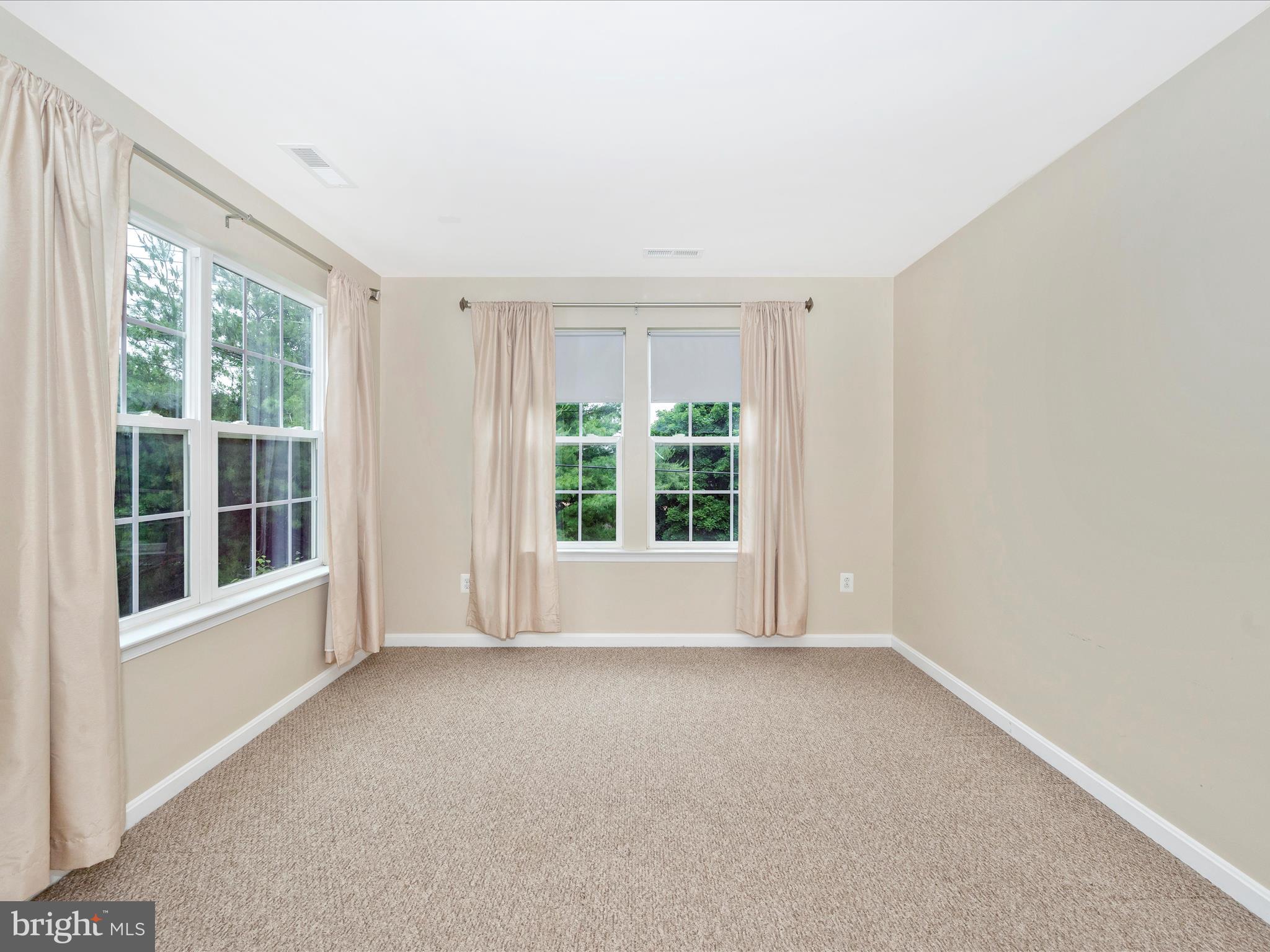 677 Tivoli Road Frederick, MD 21703 - Photo 28 of 42 PDR_4131