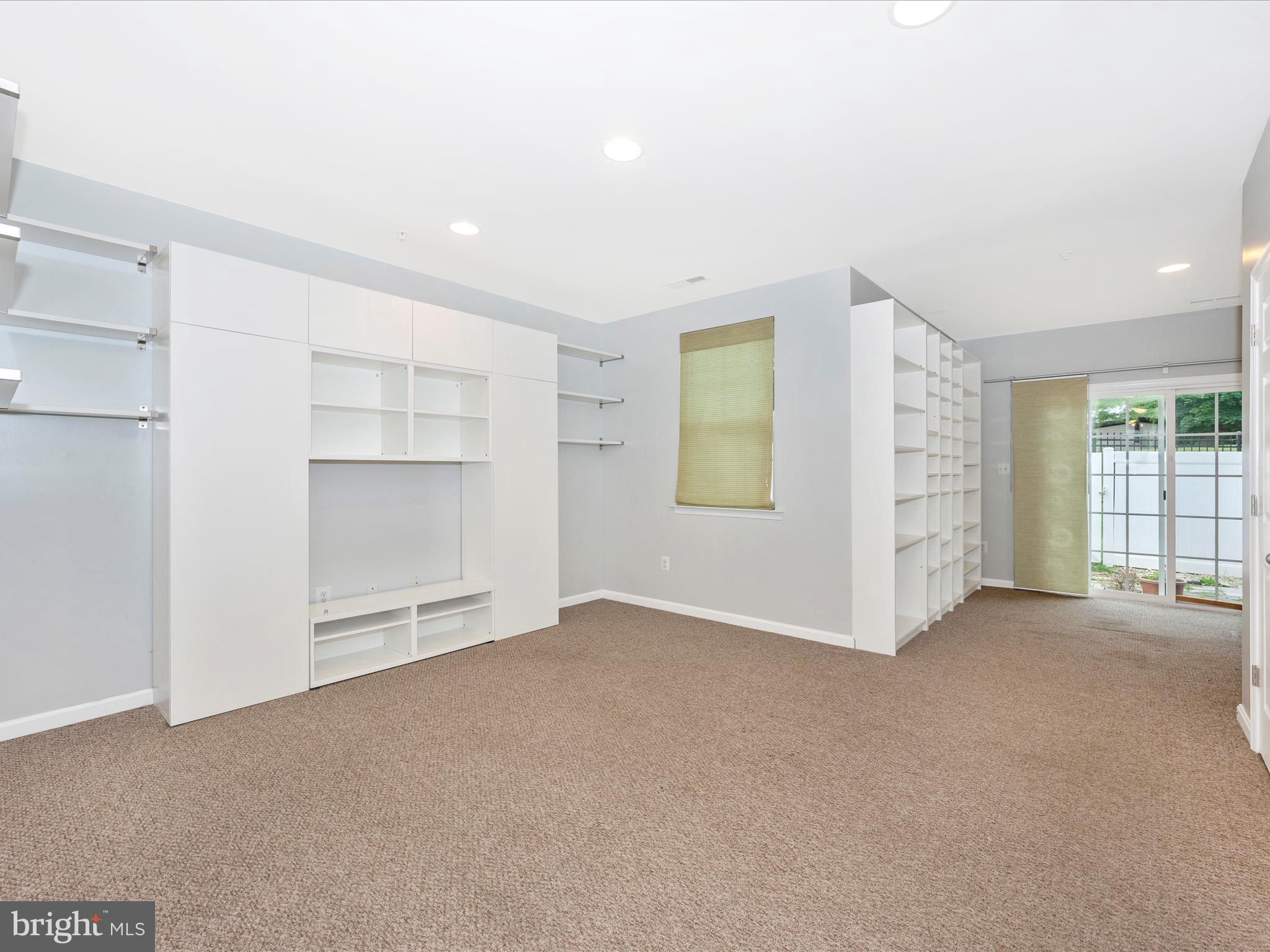 677 Tivoli Road Frederick, MD 21703 - Photo 4 of 42 PDR_4110