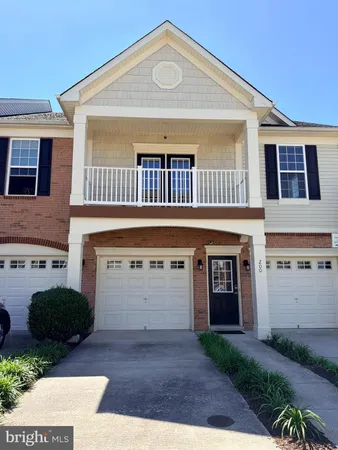 $2,400 | 110 Dandridge Court, Unit 200, Stafford, VA 22554