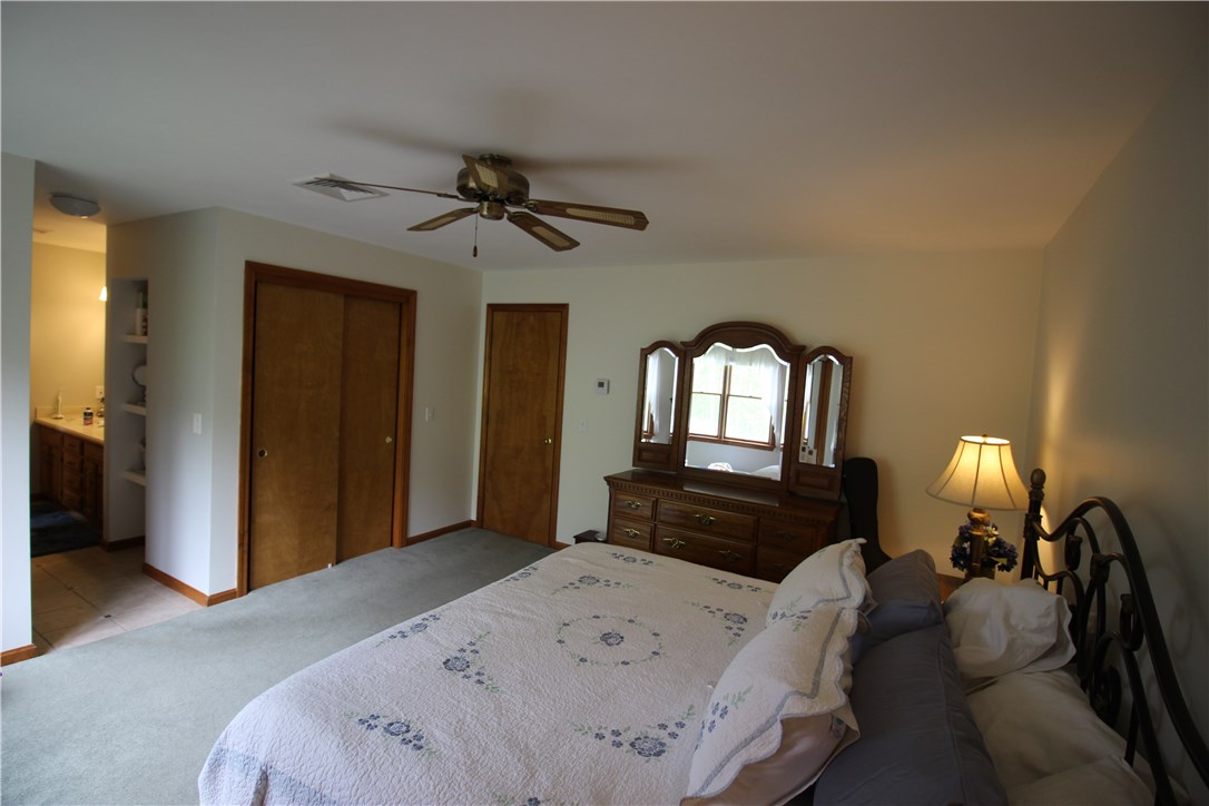 700 County Road Barrington, RI 02806 - Photo 13 of 25