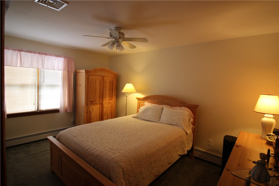 700 County Road Barrington, RI 02806 - Photo 16 of 25
