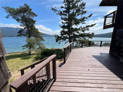 $2,800,000 | 173 Myer's Street, Orcas Island, WA 98245