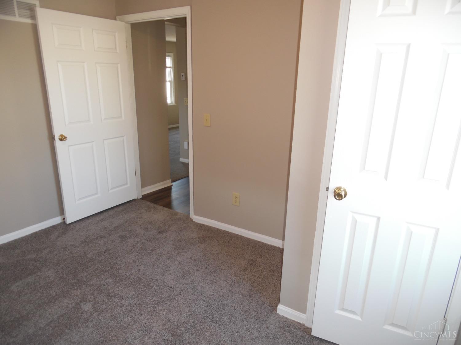 1641 Tuley Road Hamilton, OH 45015 - Photo 18 of 27 Gallery Image 18
