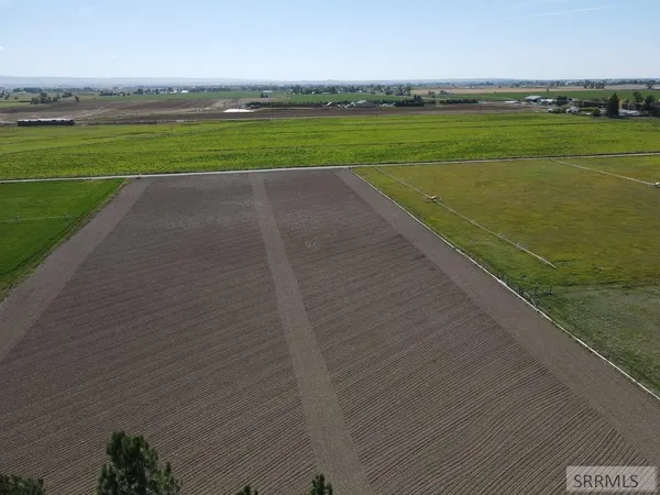 $183,000 | 2420 East 434 North, St. Anthony, ID 83445