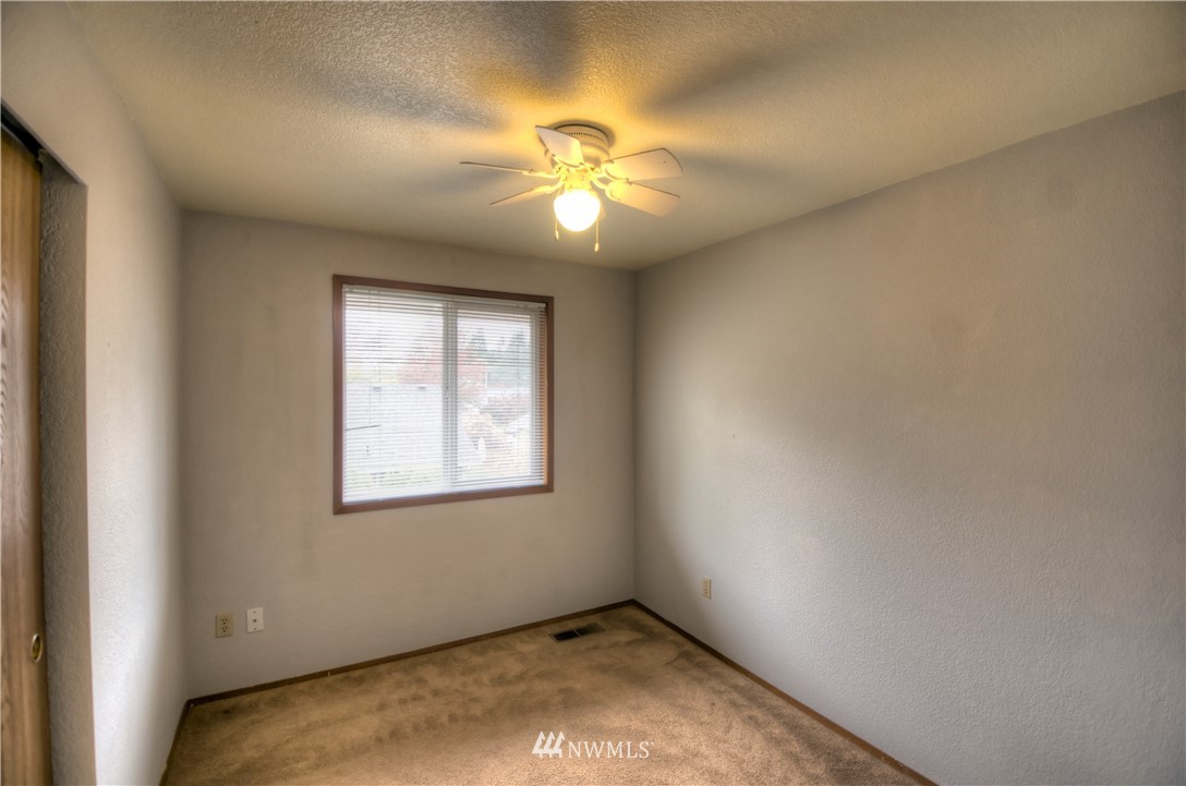 5934 Compton Loop Southeast Lacey, WA 98513 - Photo 22 of 25 Gallery Image 22