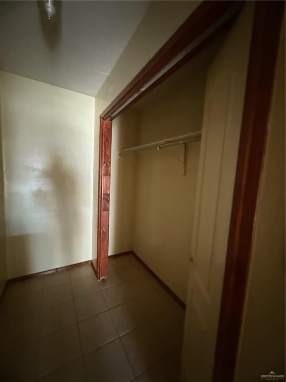 2000 Circle Drive, Unit 4 Mission, TX 78572 - Photo 14 of 18 a view of an empty room