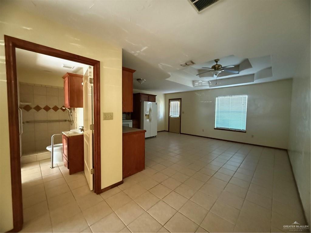 2000 Circle Drive, Unit 4 Mission, TX 78572 - Photo 6 of 18 a view of a hallway with bathroom and sink