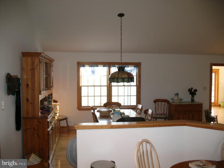 189 Pecks Corner-Cohansey Road Alloway, NJ 08302 - Photo 11 of 24 Dining Room