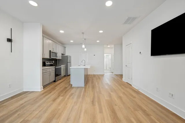 $329,900 | 700 North Dupont Avenue, Unit 504, Madison, TN 37115