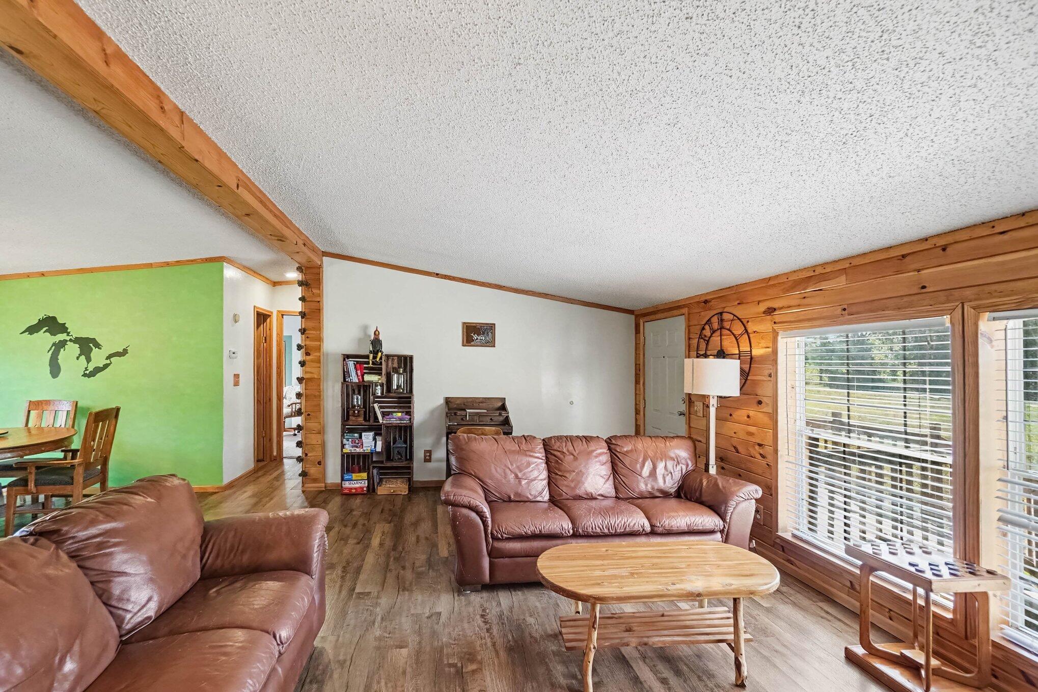 23410 North County Line Road Newaygo, MI 49337 - Photo 12 of 31 011_file_9791