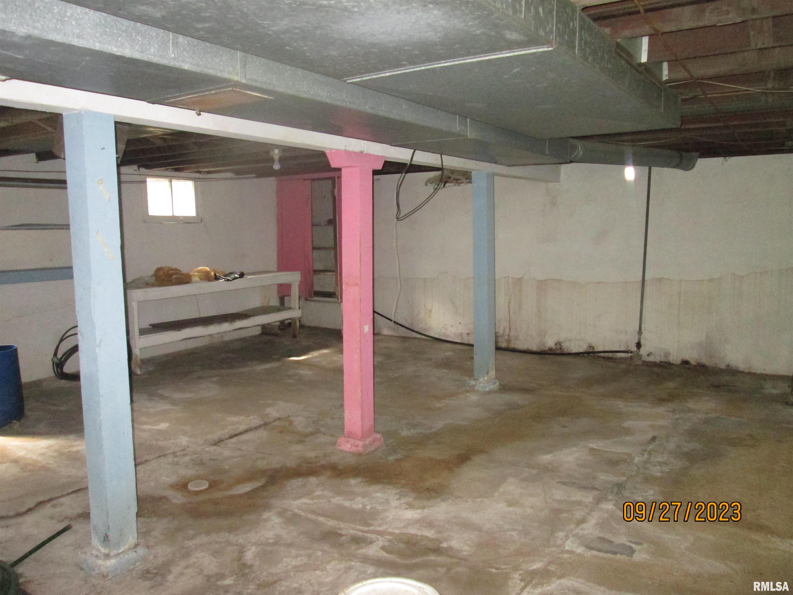 811 2nd Street Gillespie, IL 62033 - Photo 14 of 17