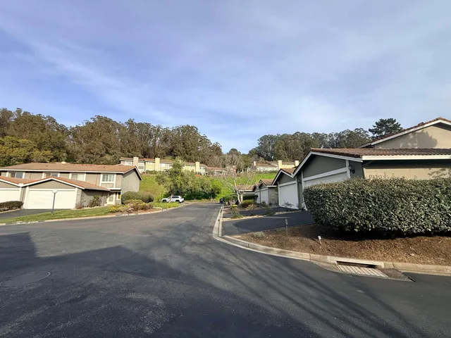 $778,000 | Sequoyah Heights, Oakland, CA 94605