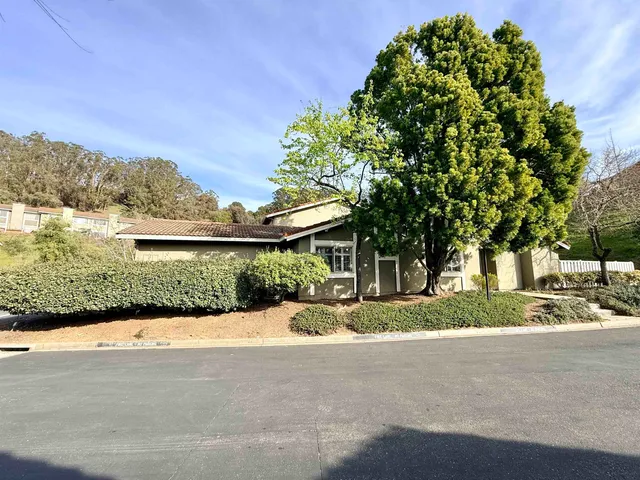 $778,000 | Sequoyah Heights, Oakland, CA 94605