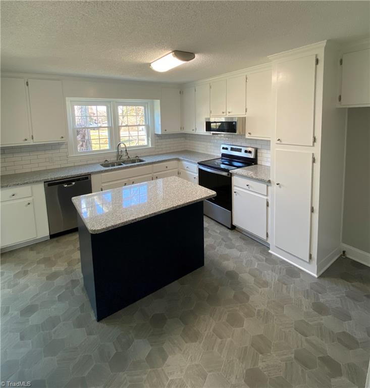 748 Stokesburg Road Walnut Cove, NC 27052 - Photo 6 of 14 Gallery Image 6