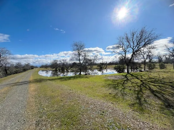 $895,000 | 322-acres 322-acres Kinglsland Way, Anderson, CA 96007