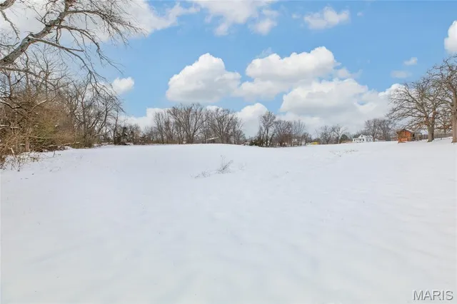 $235,000 | 812 East Warren Street, Bunker Hill, IL 62014