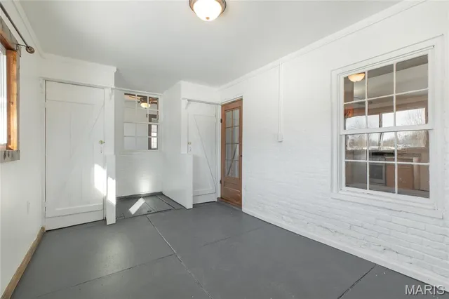 $235,000 | 812 East Warren Street, Bunker Hill, IL 62014