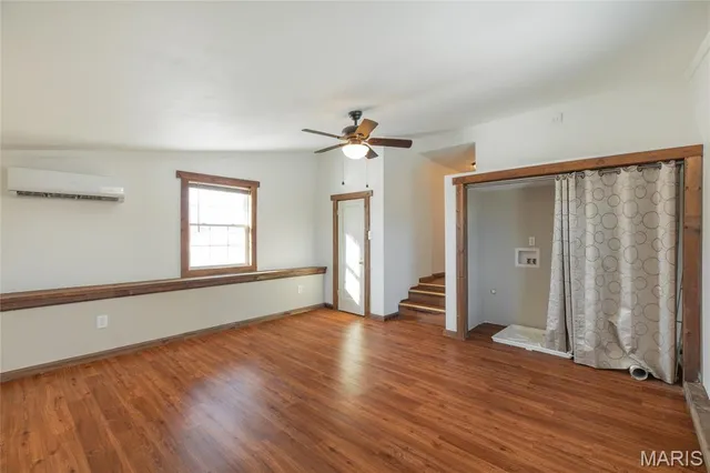 $235,000 | 812 East Warren Street, Bunker Hill, IL 62014