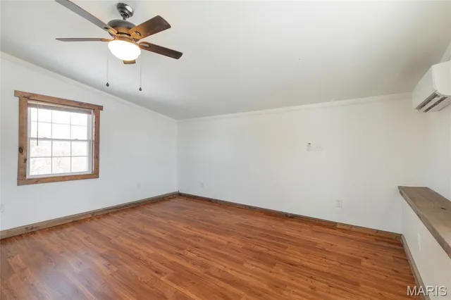 $235,000 | 812 East Warren Street, Bunker Hill, IL 62014