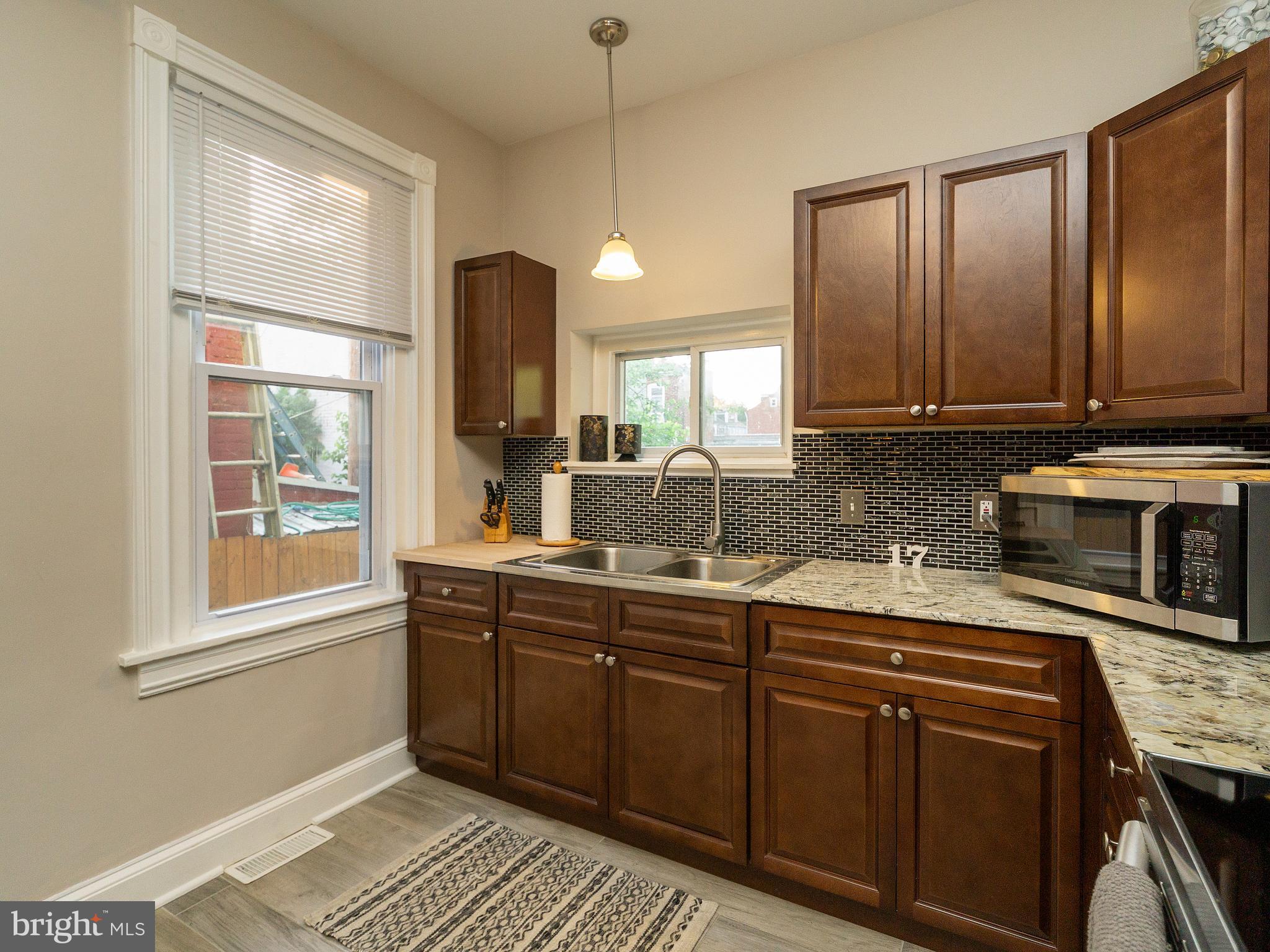 17 Hazel Street Lancaster, PA 17603 - Photo 5 of 31