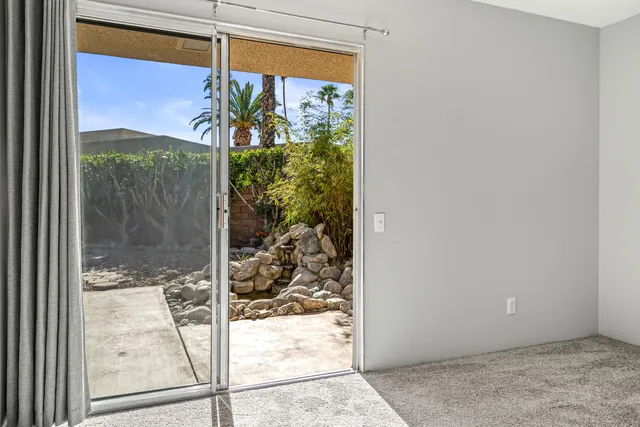$299,000 | 1391 Sunflower Circle South, Palm Springs, CA 92262