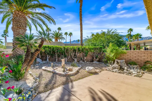$299,000 | 1391 Sunflower Circle South, Palm Springs, CA 92262