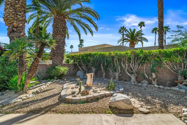 $299,000 | 1391 Sunflower Circle South, Palm Springs, CA 92262