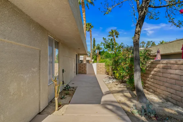 $299,000 | 1391 Sunflower Circle South, Palm Springs, CA 92262