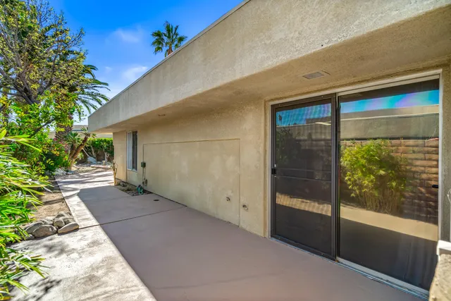 $299,000 | 1391 Sunflower Circle South, Palm Springs, CA 92262