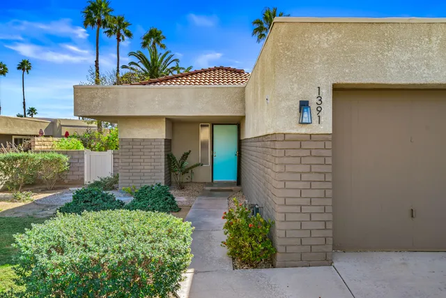 $299,000 | 1391 Sunflower Circle South, Palm Springs, CA 92262