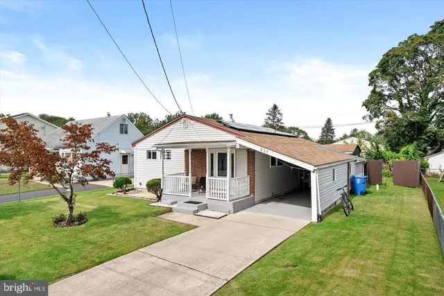 $2,600 | 617 Smith Lane, Mount Holly, NJ 08060